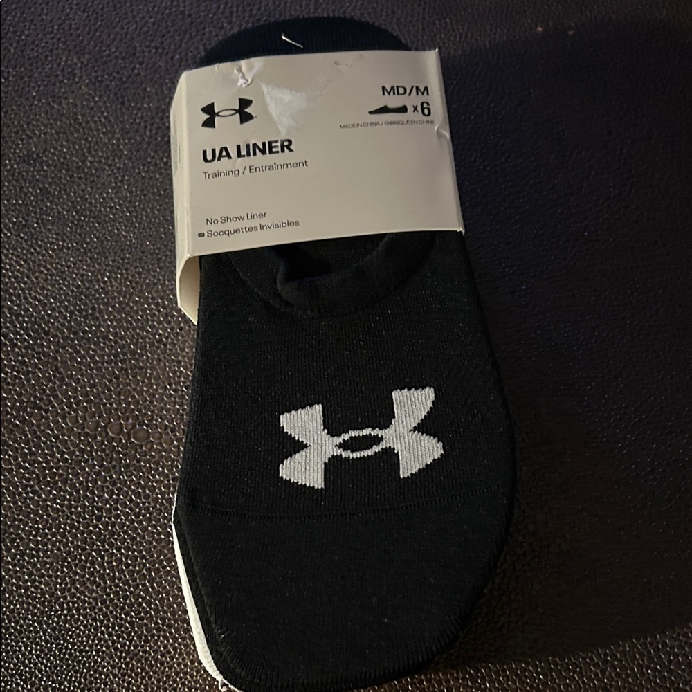 Under Armour Black No-Show UA Liner Socks with White Logo - Picture 1 of 1